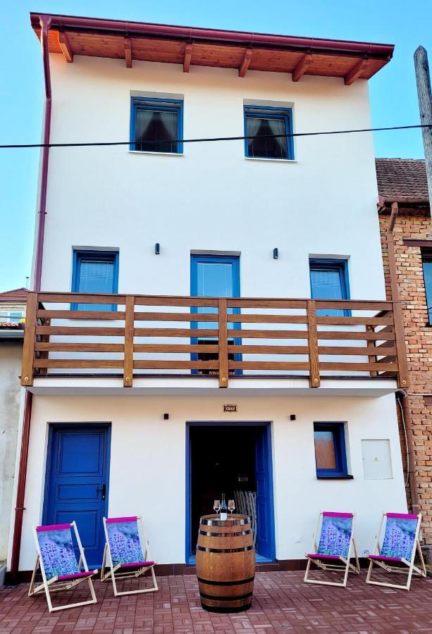 Modry Sklep 77 Holiday home *
